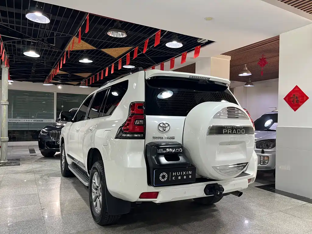 Toyota Prado 2019 — фото 15