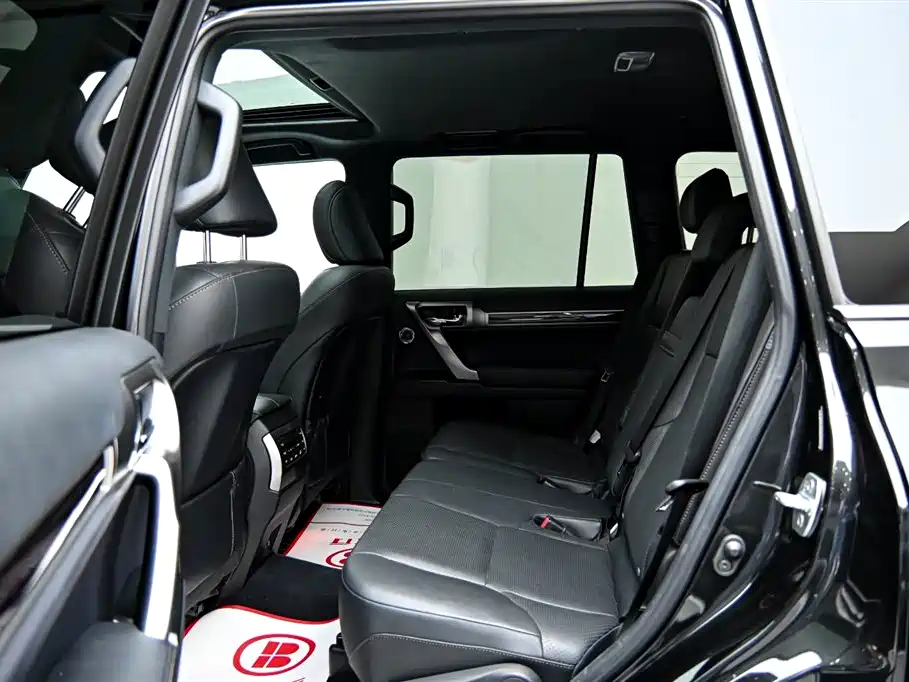 Lexus GX 2024 — фото 12