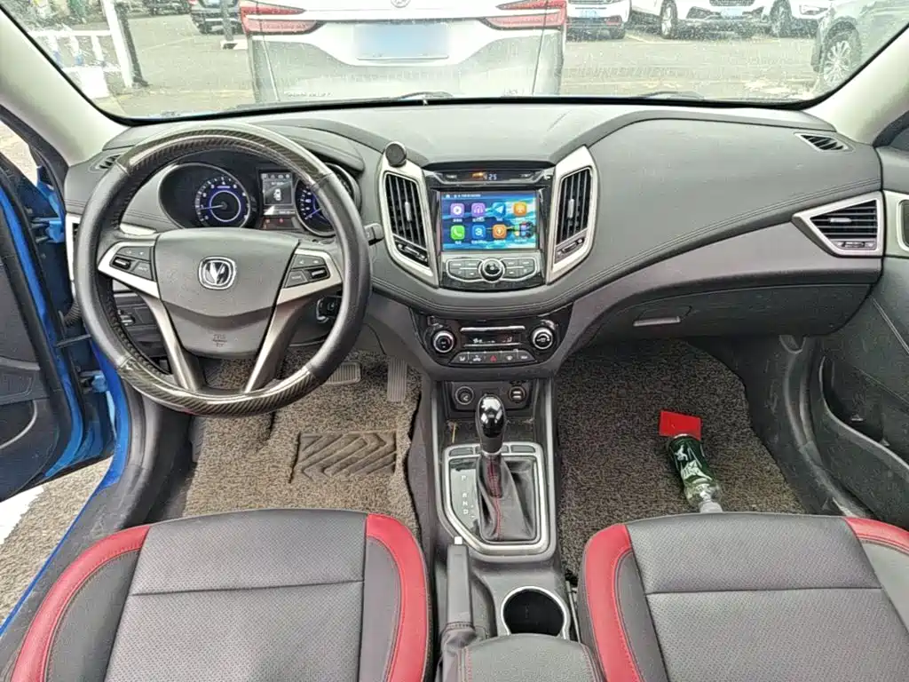 Changan Eado XT 2018 — фото 10