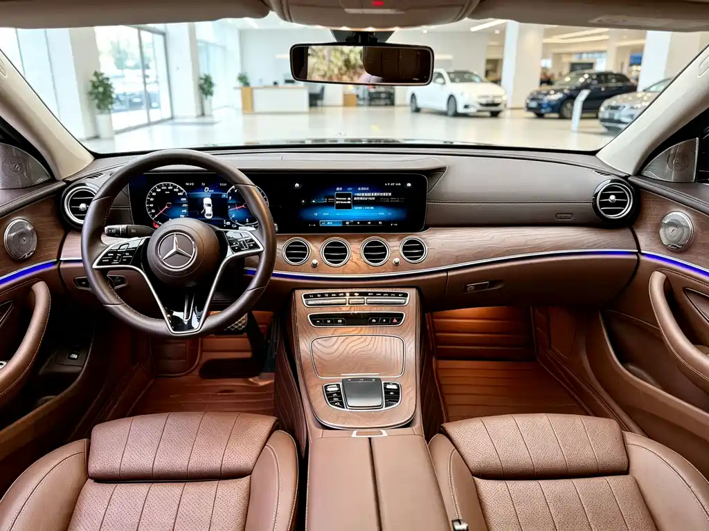 Mercedes-Benz E-Class 2022 — фото 5