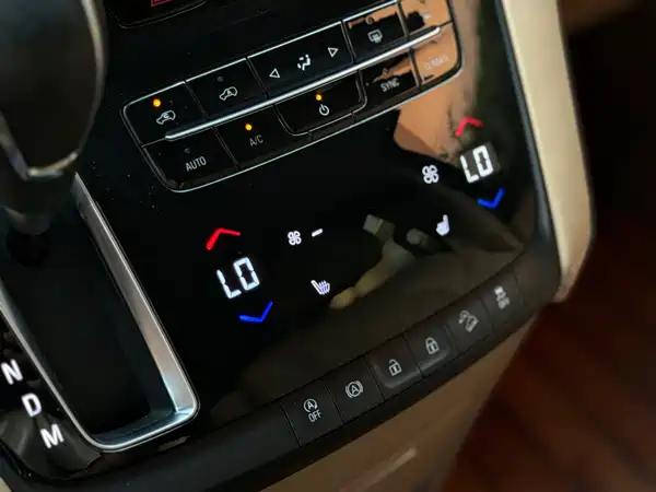 Buick GL8 2018
