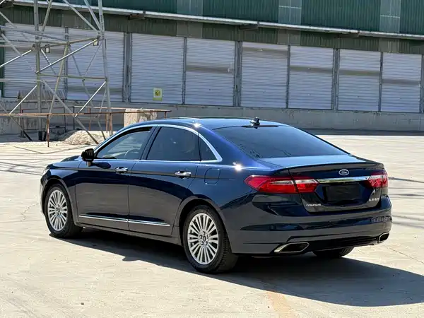 Ford Taurus 2017