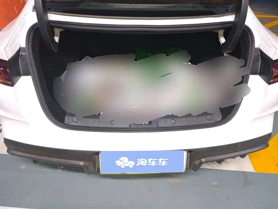 BYD Qin L 2024 — фото 4