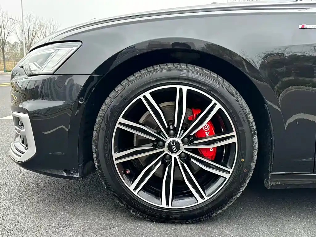Audi A6L 2023 — фото 5