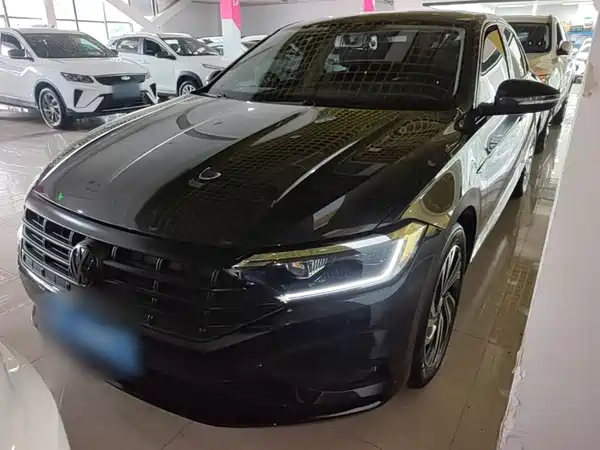 Volkswagen Sagitar 2022
