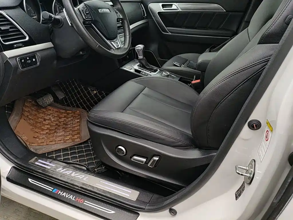 Haval H6 Coupe 2017 — фото 15