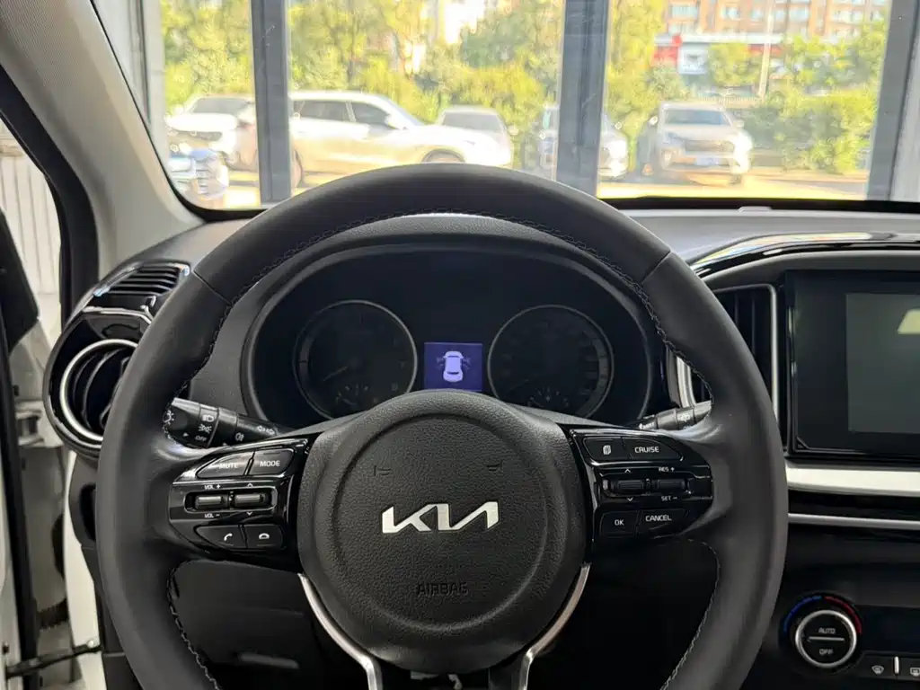 Kia KX1 2023 — фото 11
