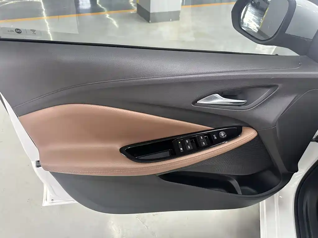 Buick Verano 2022 — фото 11