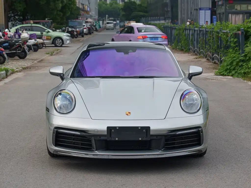 Porsche 911 2020