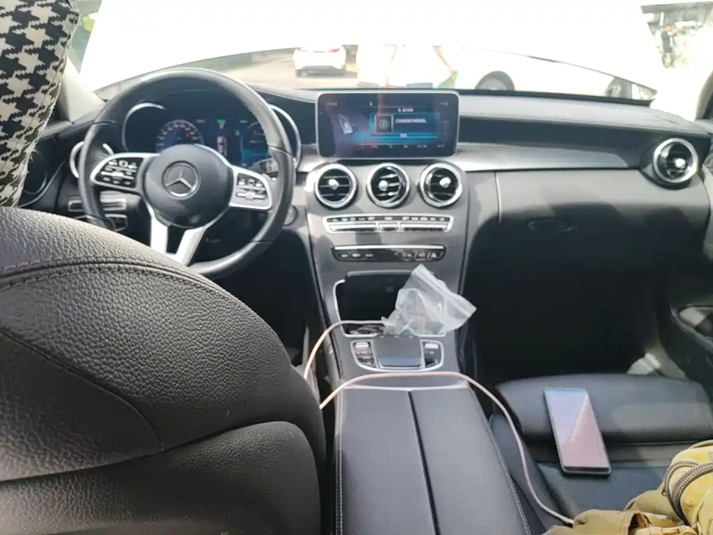 Mercedes-Benz C-Class 2019 — фото 10