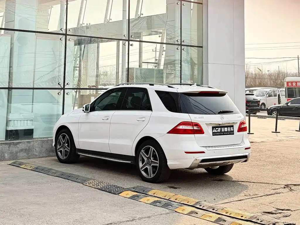 Mercedes-Benz M-Class 2015 — фото 6