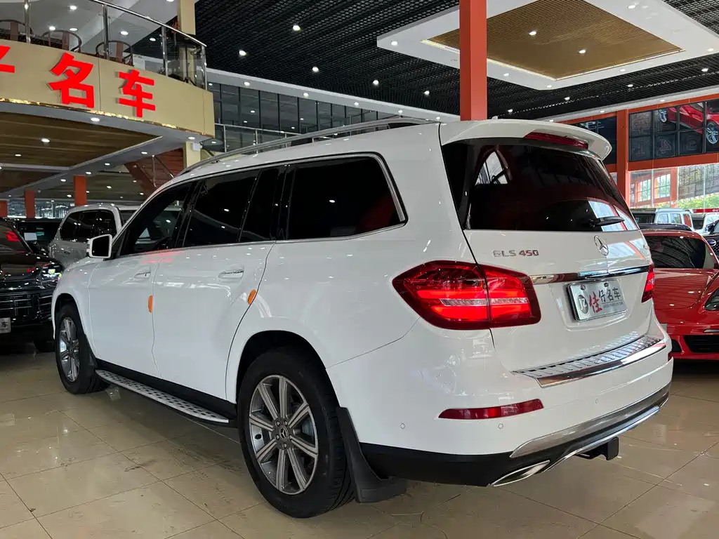 Mercedes-Benz GLS 2018 — фото 6