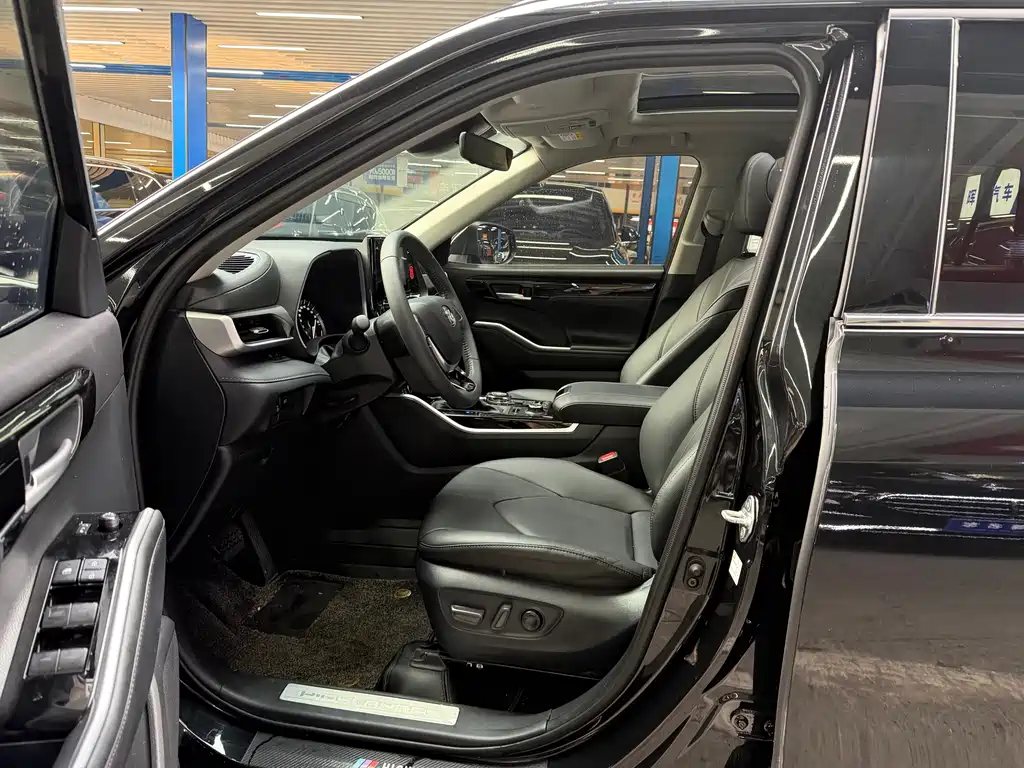 Toyota Highlander 2023
