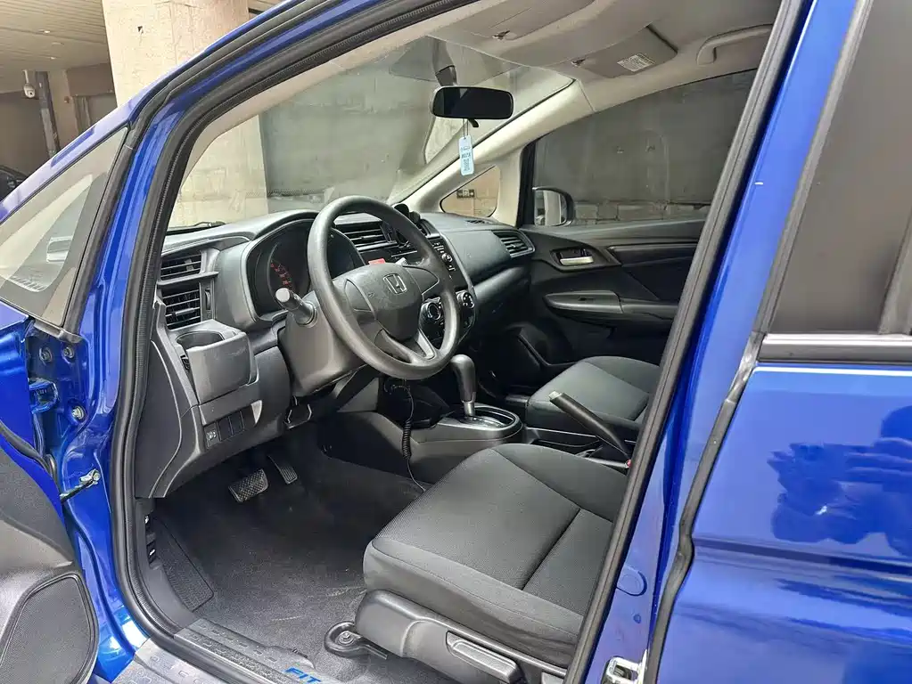 Honda Fit 2015 — фото 6