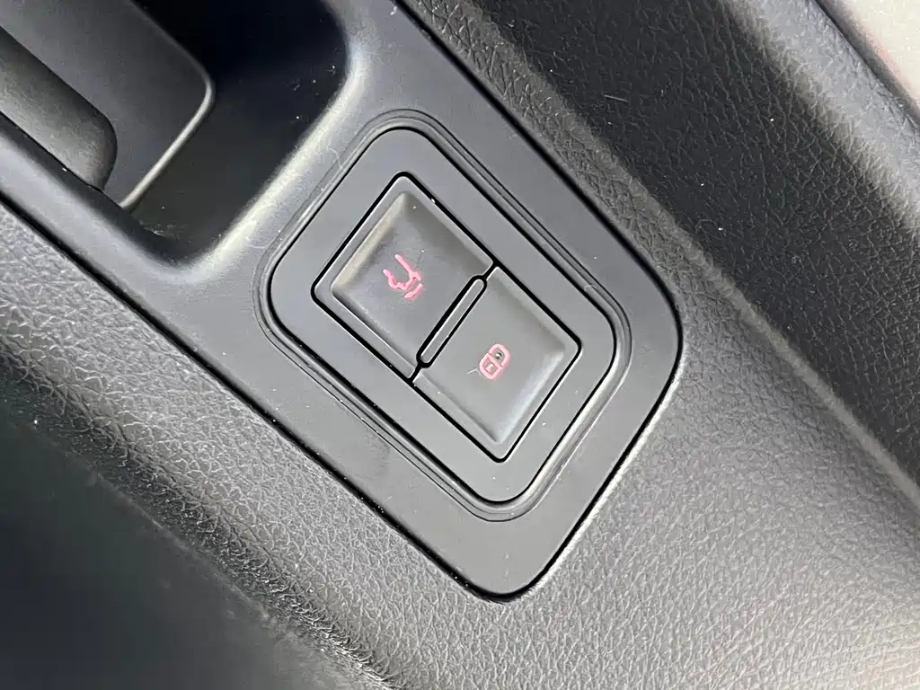 BYD Song PLUS New Energy 2023 — фото 7