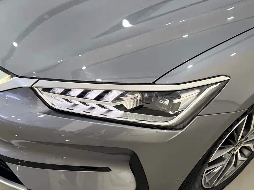 BYD Qin PLUS 2022 — фото 3