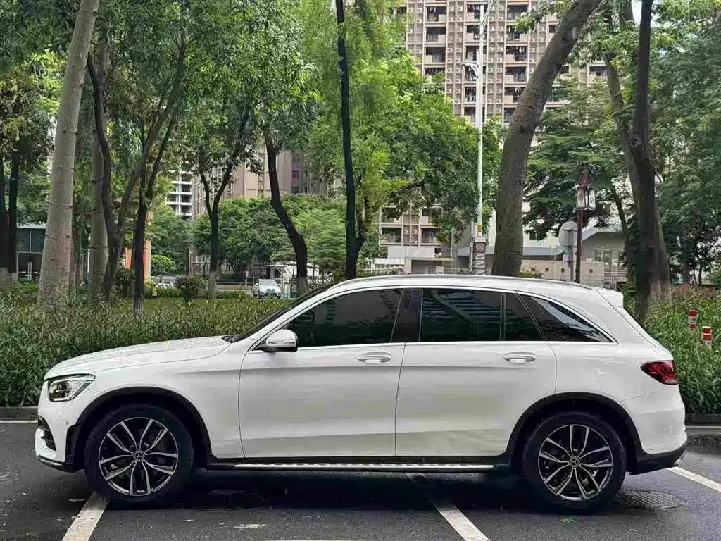 Mercedes-Benz GLC 2020