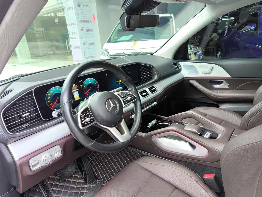 Mercedes-Benz GLE 2021 — фото 12