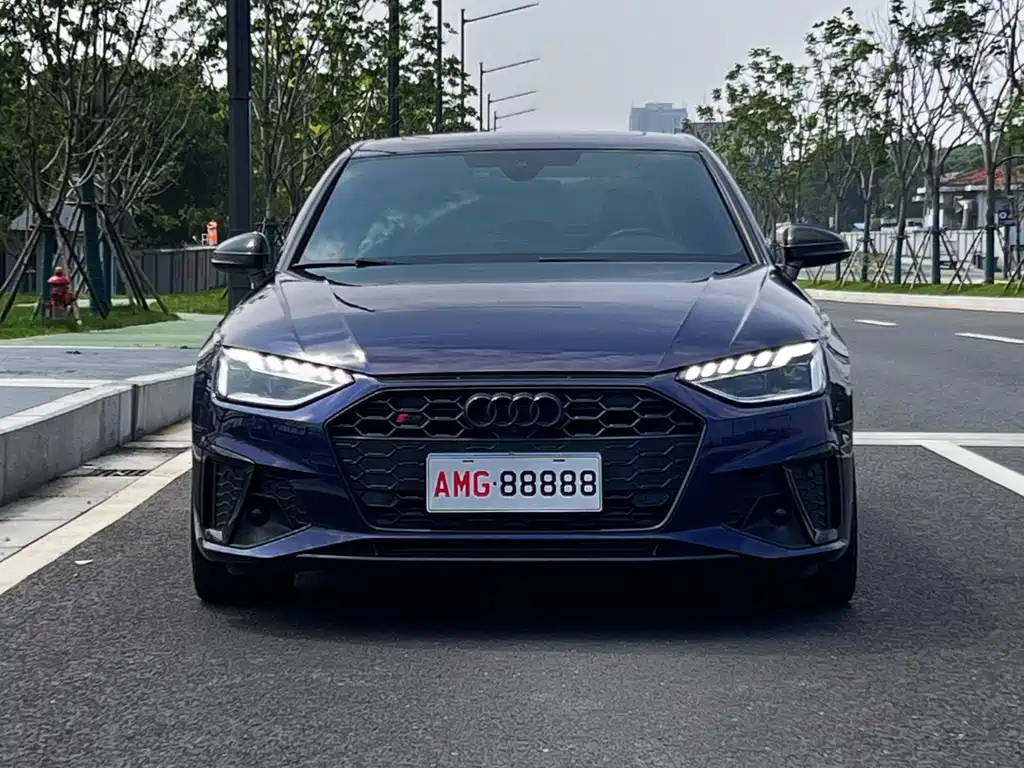 Audi S4 2024