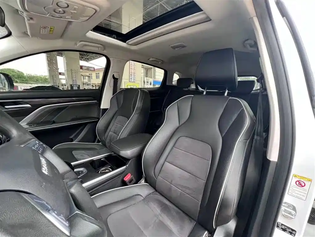 Haval H6 2023 — фото 14