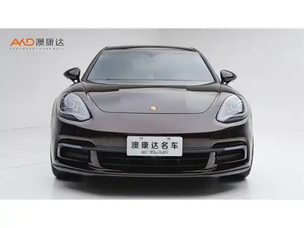 Porsche Panamera 2020