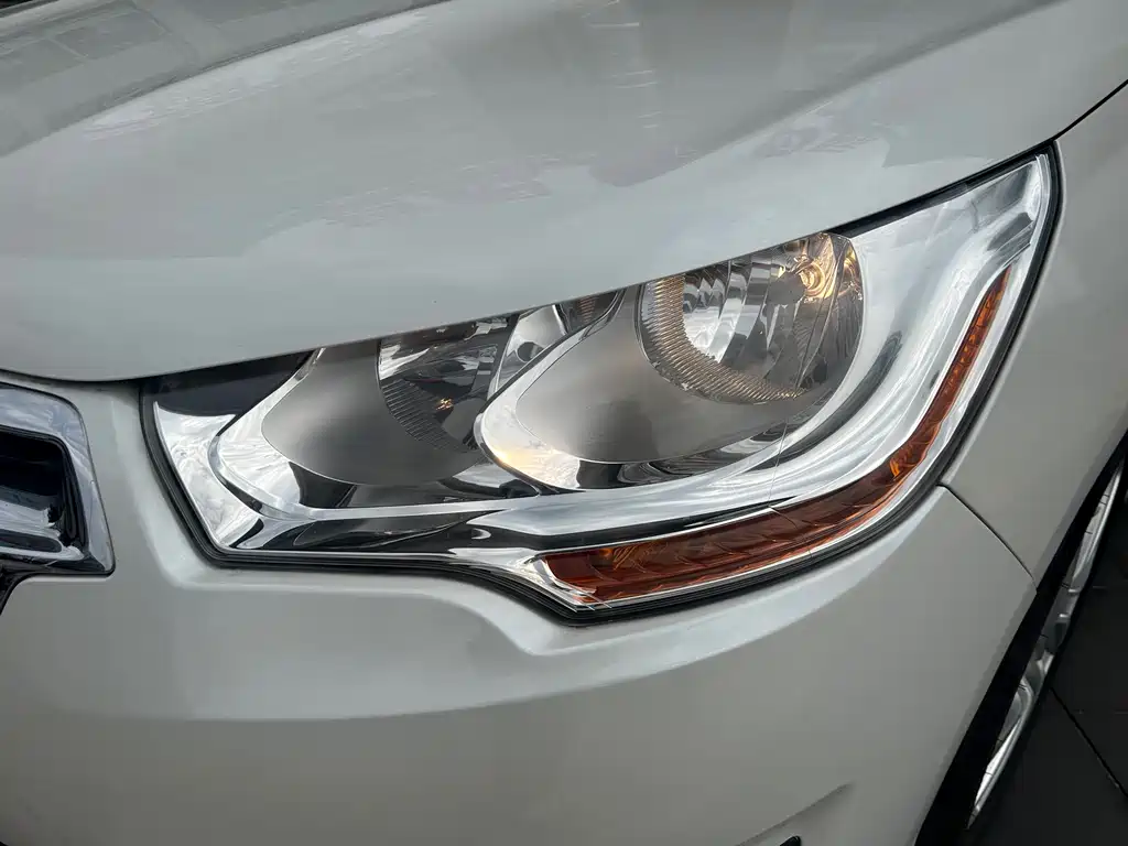 Citroen C4L 2015 — фото 16