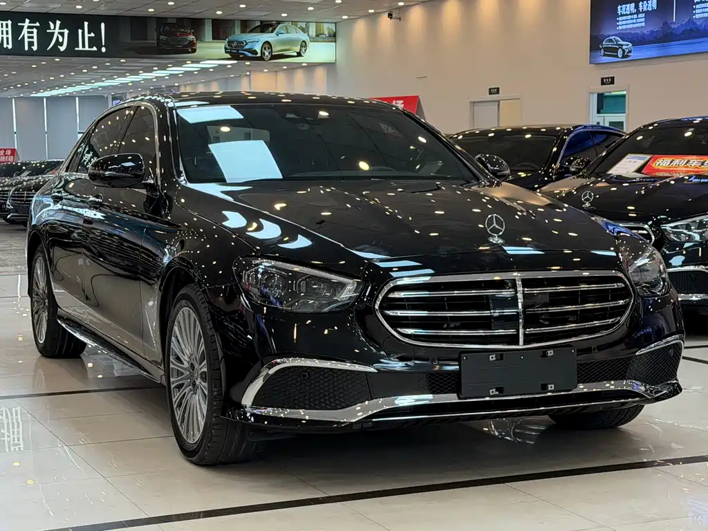 Mercedes-Benz E-Class 2021 — фото 3