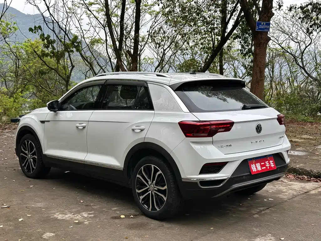Volkswagen T-Roc 2020 — фото 29