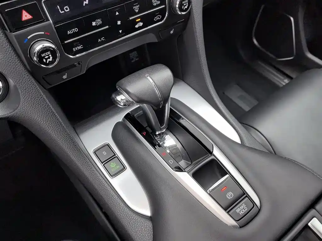 Honda Avancier 2017 — фото 13