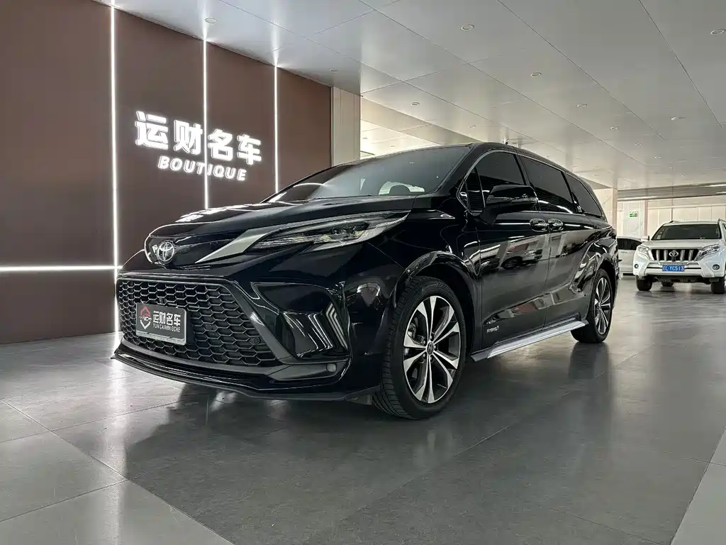 Toyota Granvia 2024