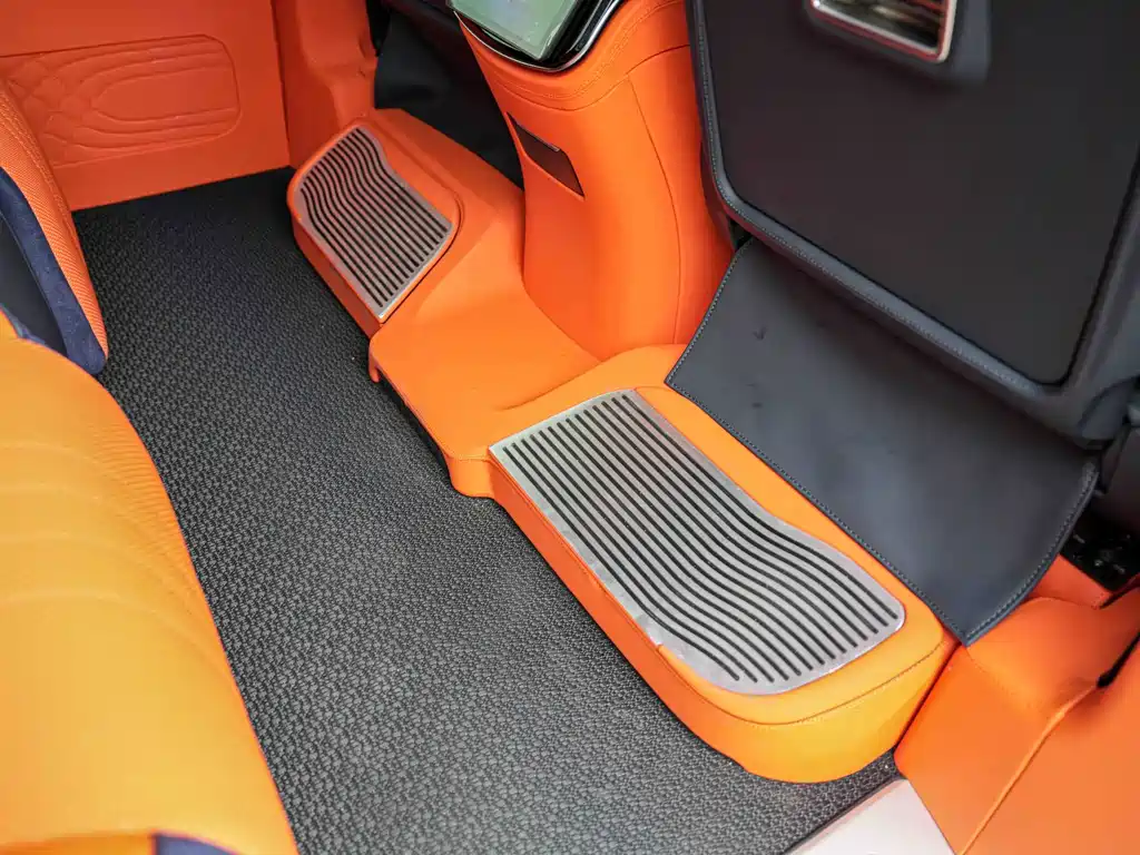Mercedes-Benz Vito 2022 — фото 10