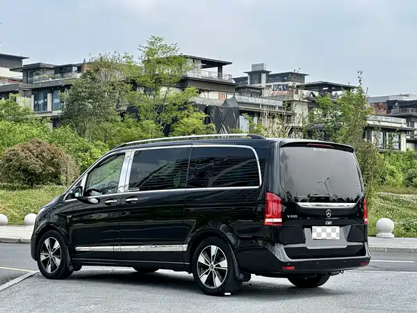 Mercedes-Benz V-Class 2021