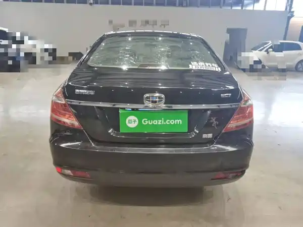 Geely Emgrand 2015