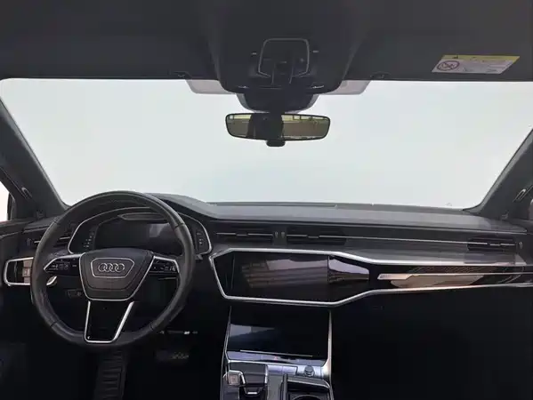 Audi A6L 2023