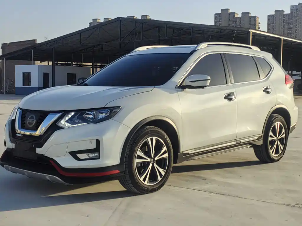 Nissan X-Trail 2019 — фото 1