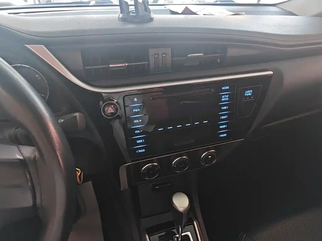 Toyota Corolla 2019 — фото 13