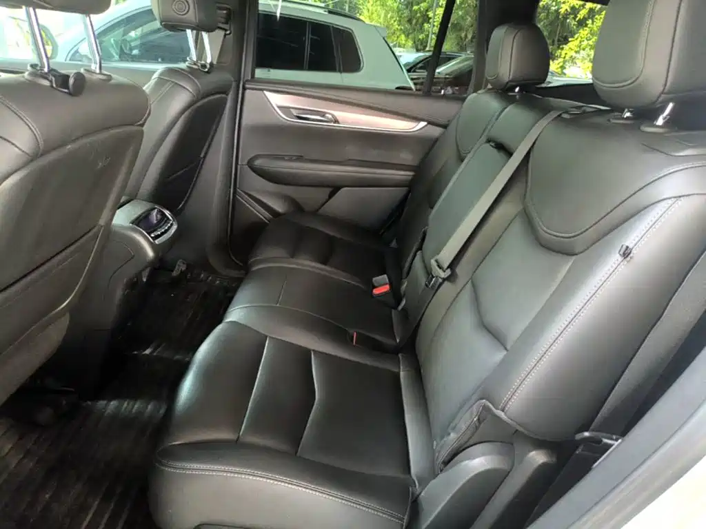 Cadillac XT6 2020 — фото 17
