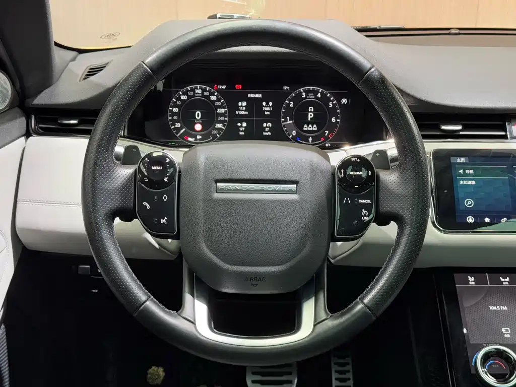 Land Rover Evoque 2020 — фото 22