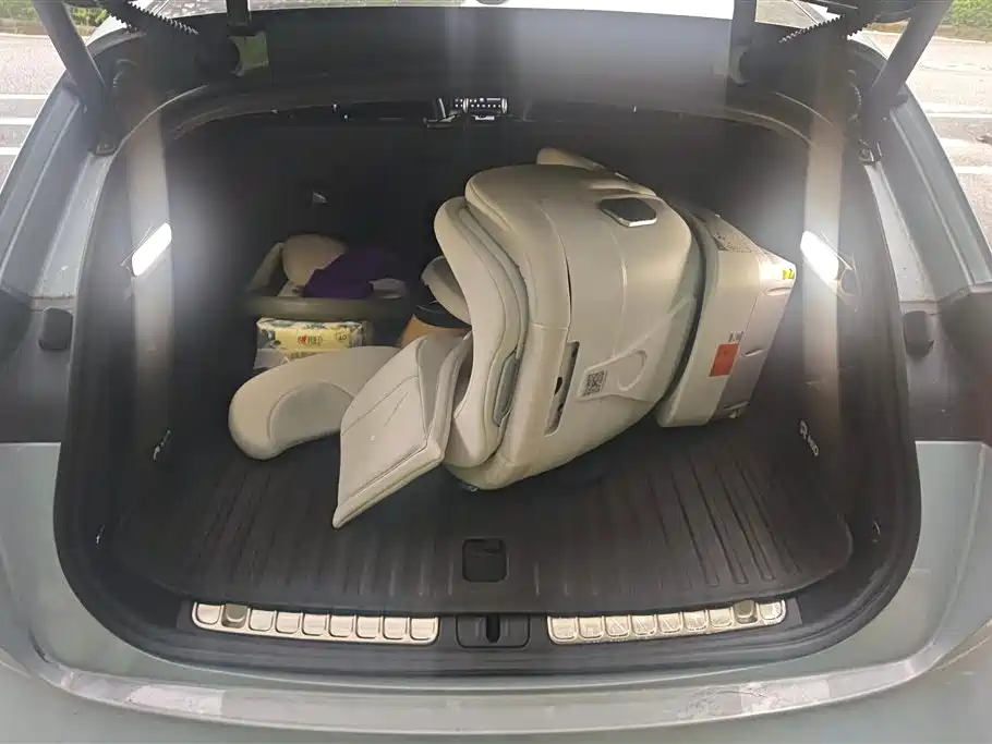NIO ET5T 2024