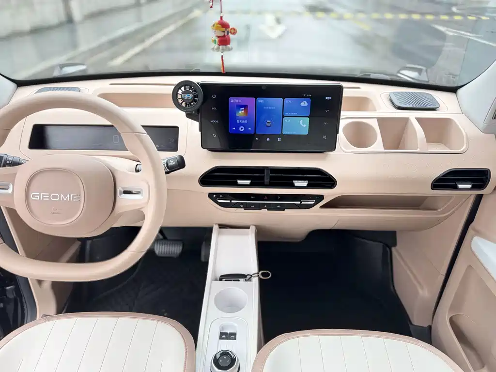 Geely Galaxy Panda 2024 — фото 8