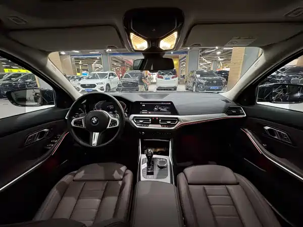 BMW 3 Series 2021