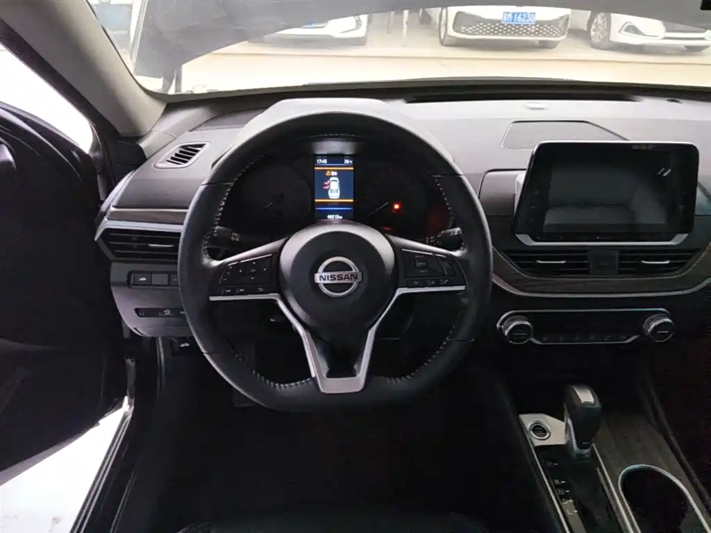 Nissan Teana 2021 — фото 11