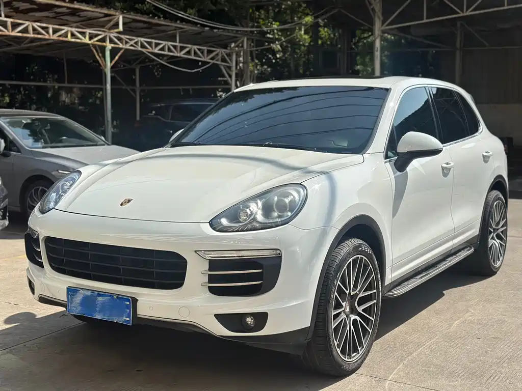 Porsche Cayenne 2017 — фото 1