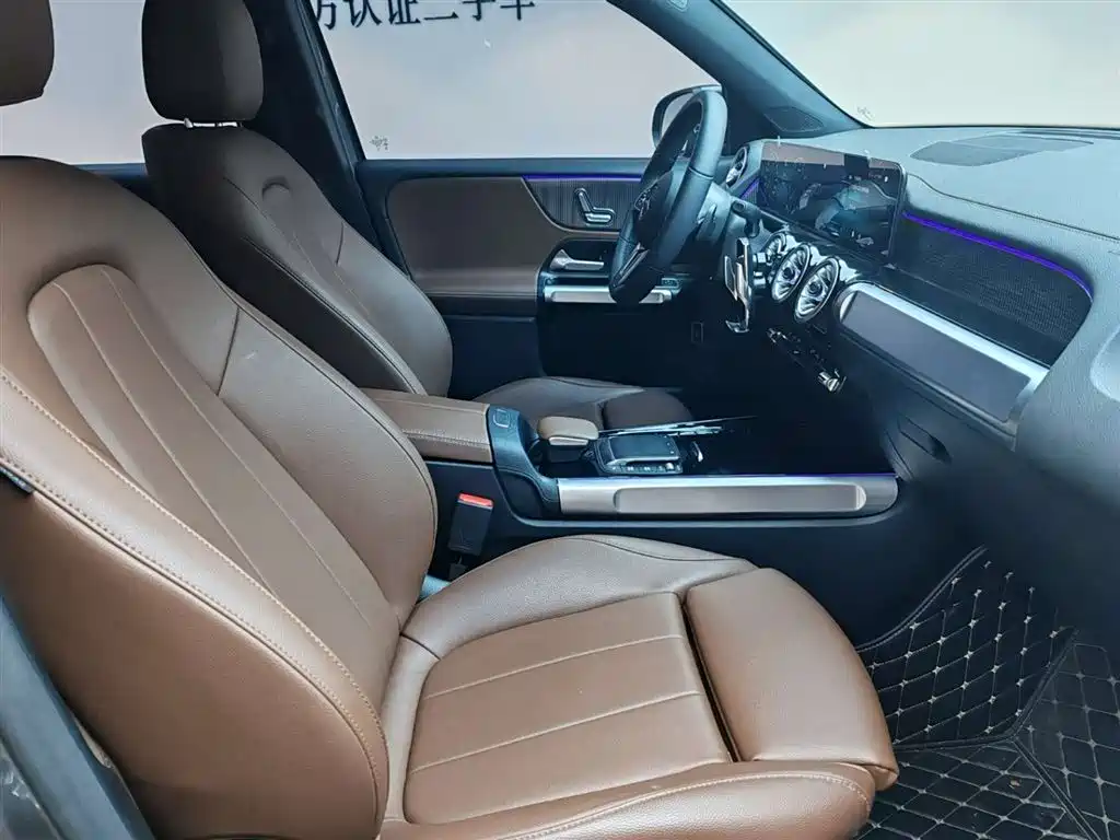 Mercedes-Benz GLB 2023 — фото 11