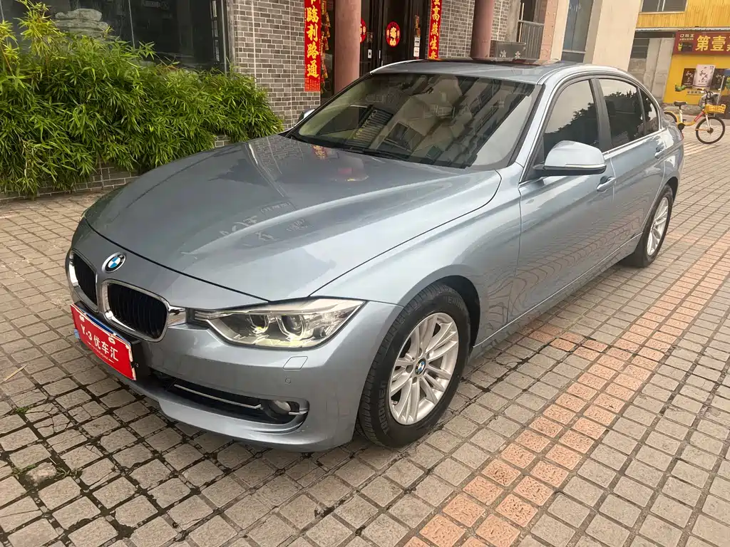 BMW 3 Series 2015 — фото 1