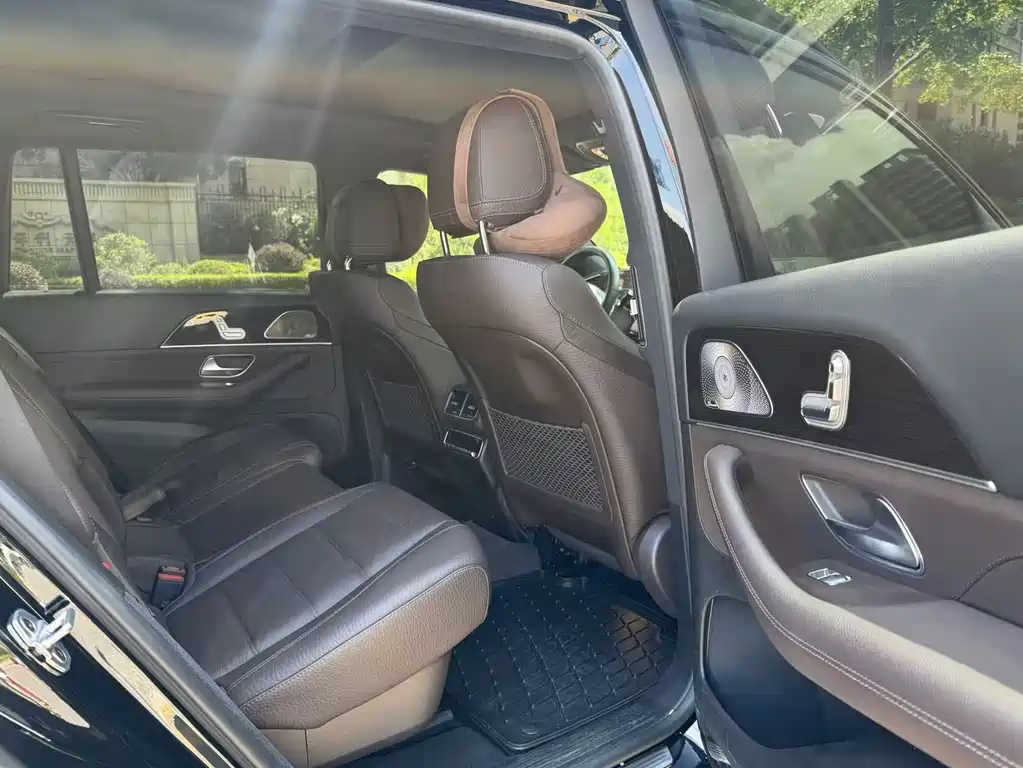 Mercedes-Benz GLS 2023 — фото 8