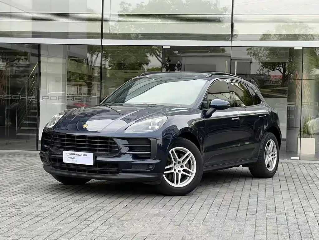 Porsche Macan 2019 — фото 1