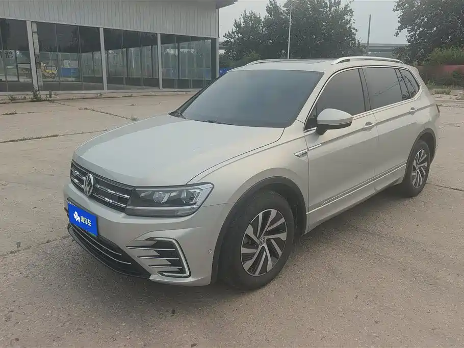 Volkswagen Tiguan L PHEV 2021 — фото 1