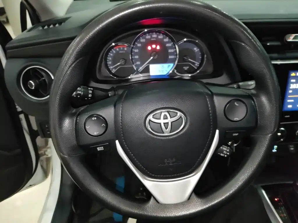 Toyota Levin 2018 — фото 11