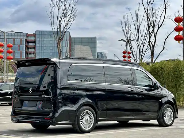 Mercedes-Benz Vito 2024